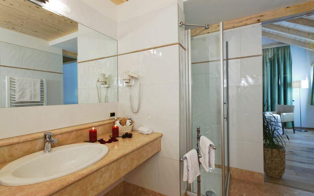 Hotel Monte Paraccia 圣维吉利奥 外观 照片
