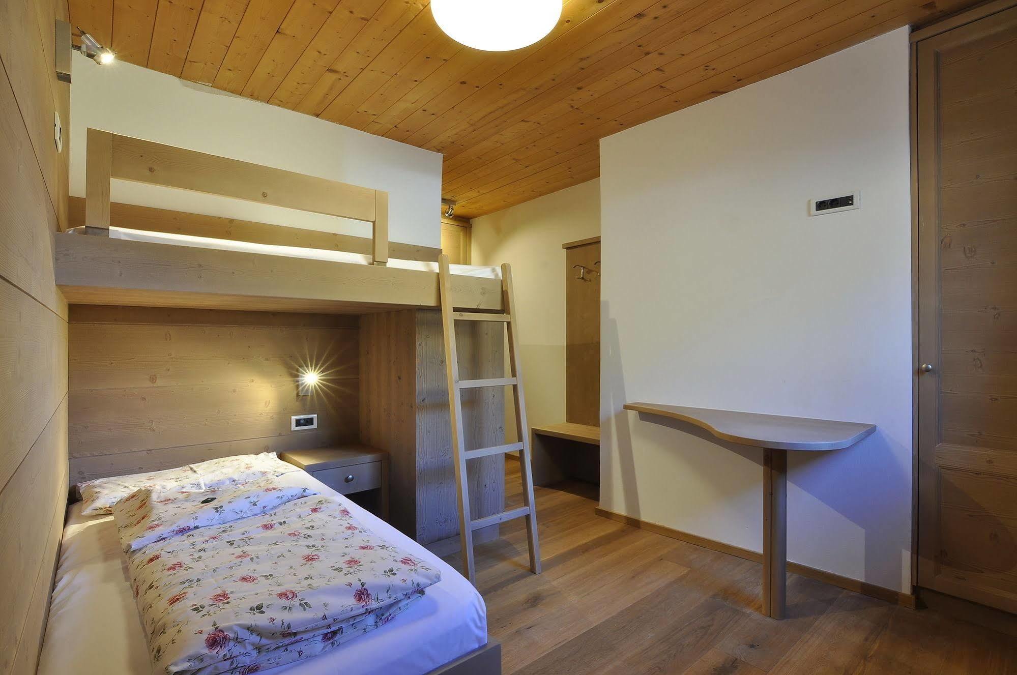 Hotel Monte Paraccia 圣维吉利奥 外观 照片