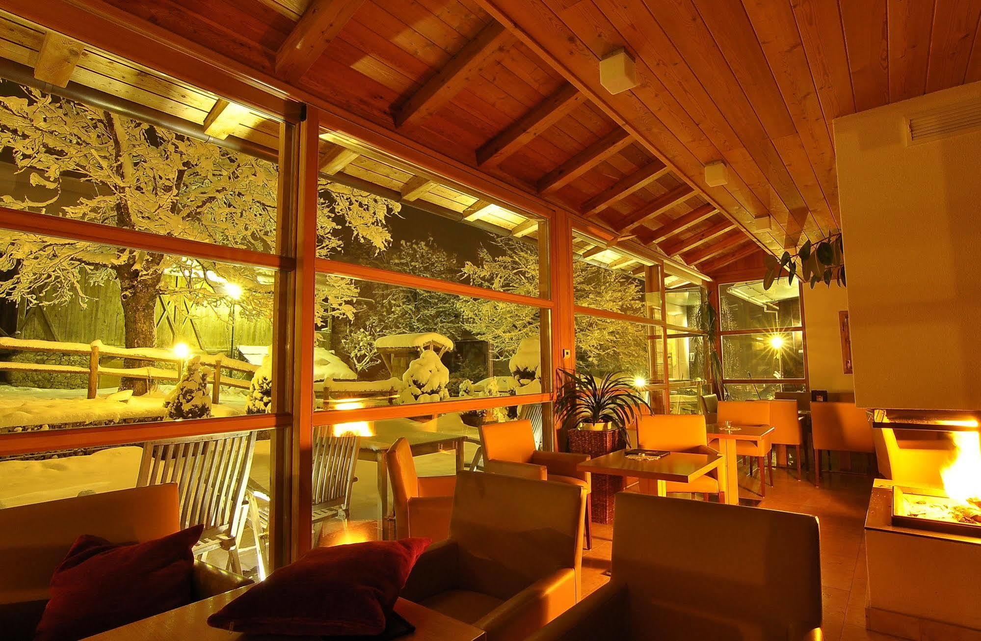 Hotel Monte Paraccia 圣维吉利奥 外观 照片